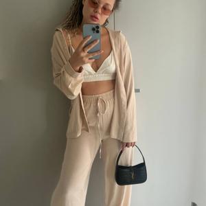 Аня, 28, Владимир