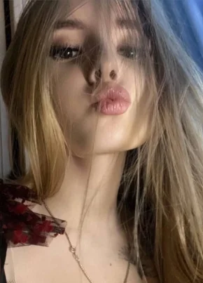 Вика, 22, Красноярск