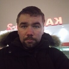 Антон, 29, Псков