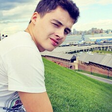 Максим, 28, Уфа