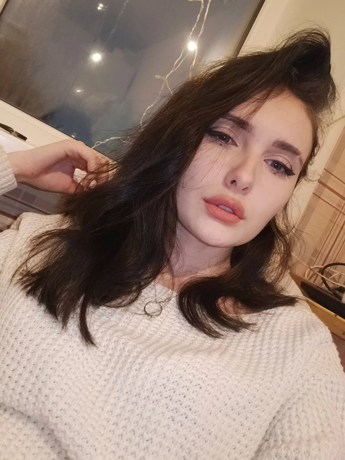Оля, 22, Саратов