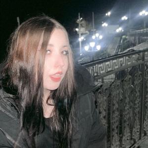 Вика, 20, Ростов-на-Дону