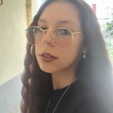 Лиза, 18, Симферополь