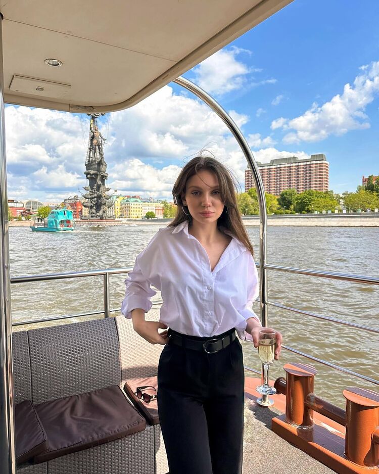Лиза, 22, Чебоксары