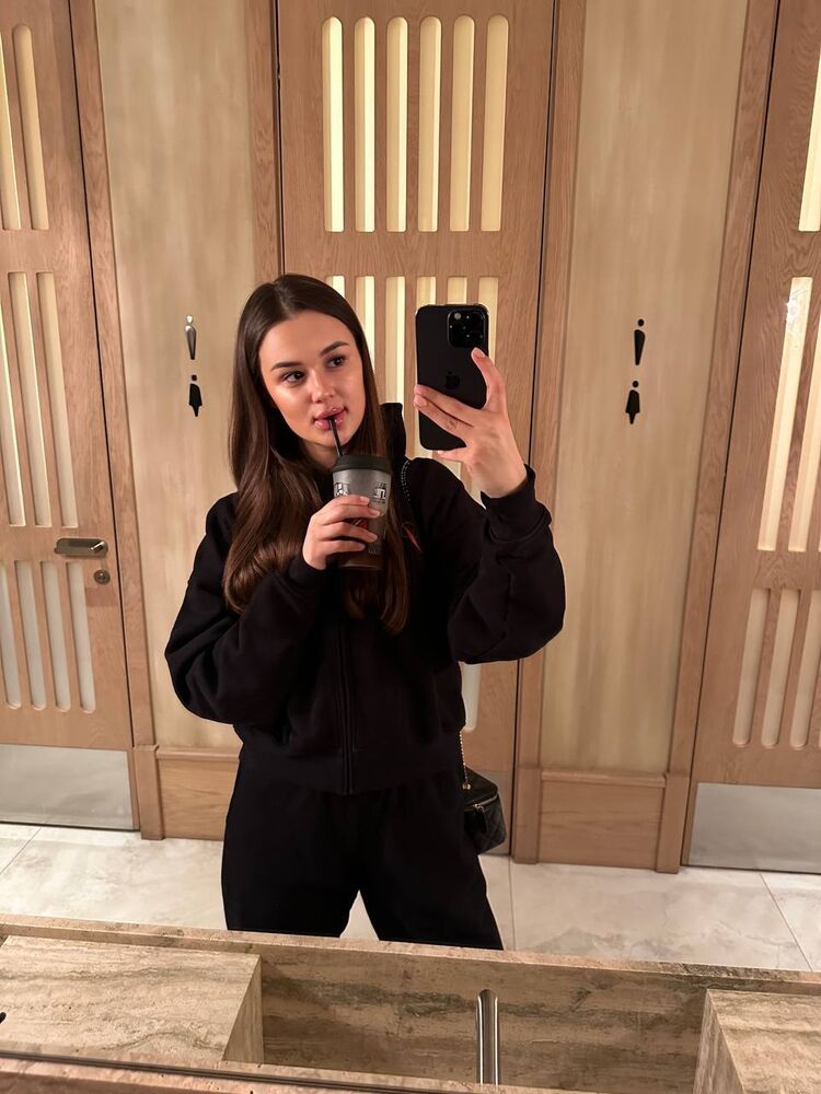 Лиза, 20, Челябинск