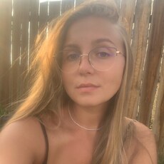Алена, 24, Иркутск