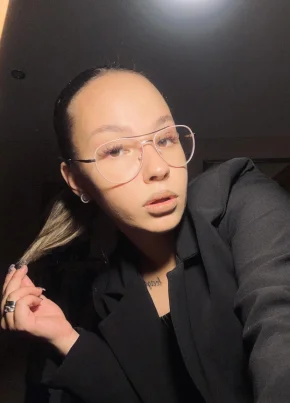 Рина, 18, Петрозаводск