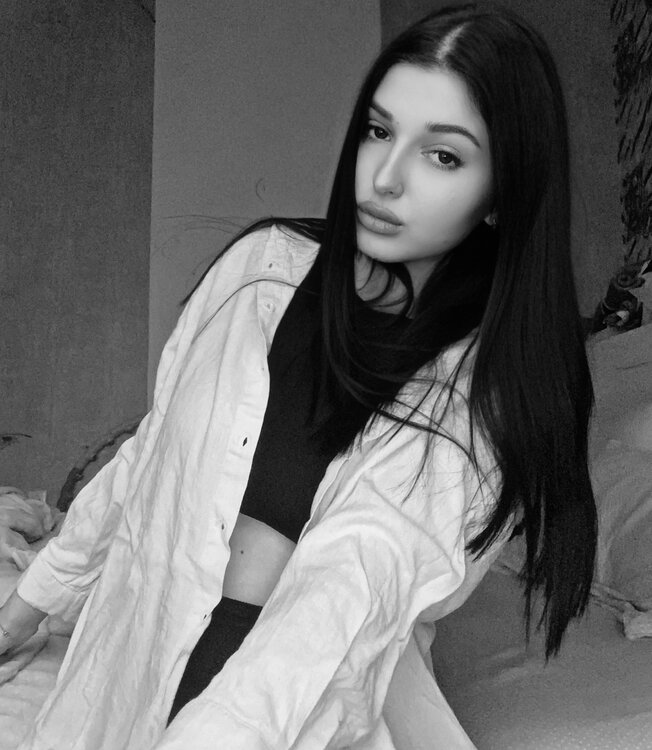 Валерия, 25, Барнаул