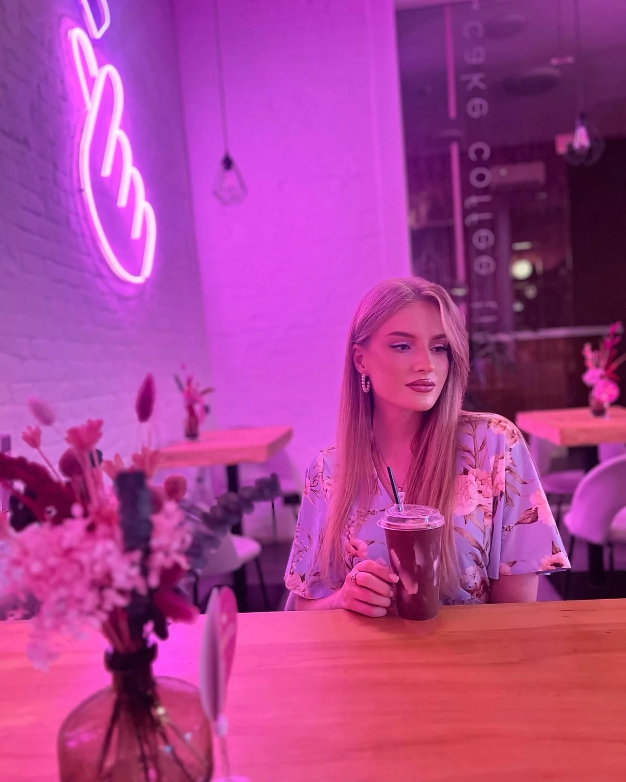 Юлия, 23, Адлер