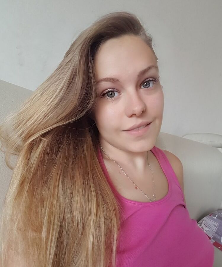 Катя, 25, Орёл