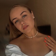 Алина, 25, Волжский