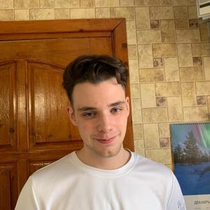 Алекесандр, 24, Псков
