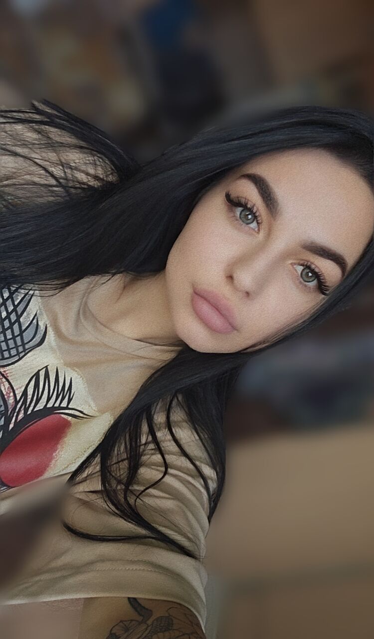 Ангелина, 23, Томск