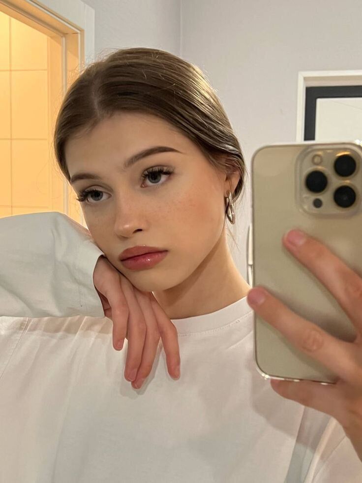 Вика, 19, Грозный