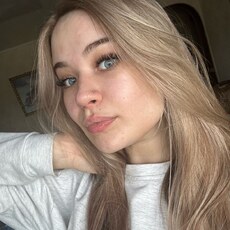 Ангелина, 19, Красноярск