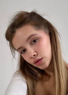 Даша, 28, Омск