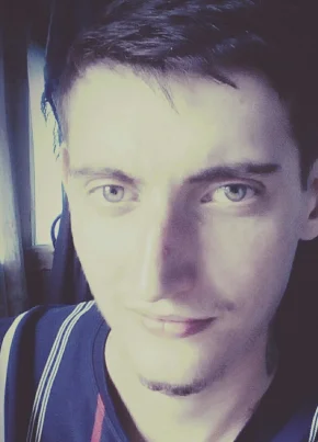 Кирилл, 18, Оренбург
