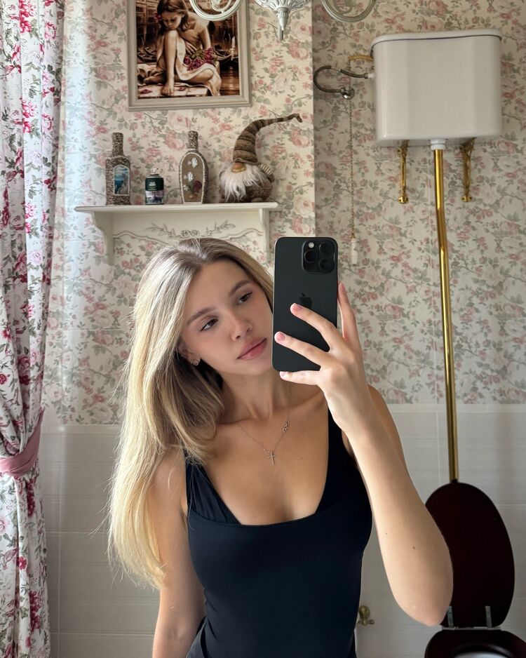 Даша, 28, Новосибирск