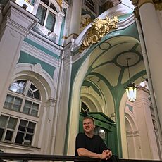 Павел, 20, Калининград