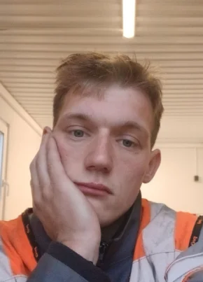 Денис, 19, Петрозаводск