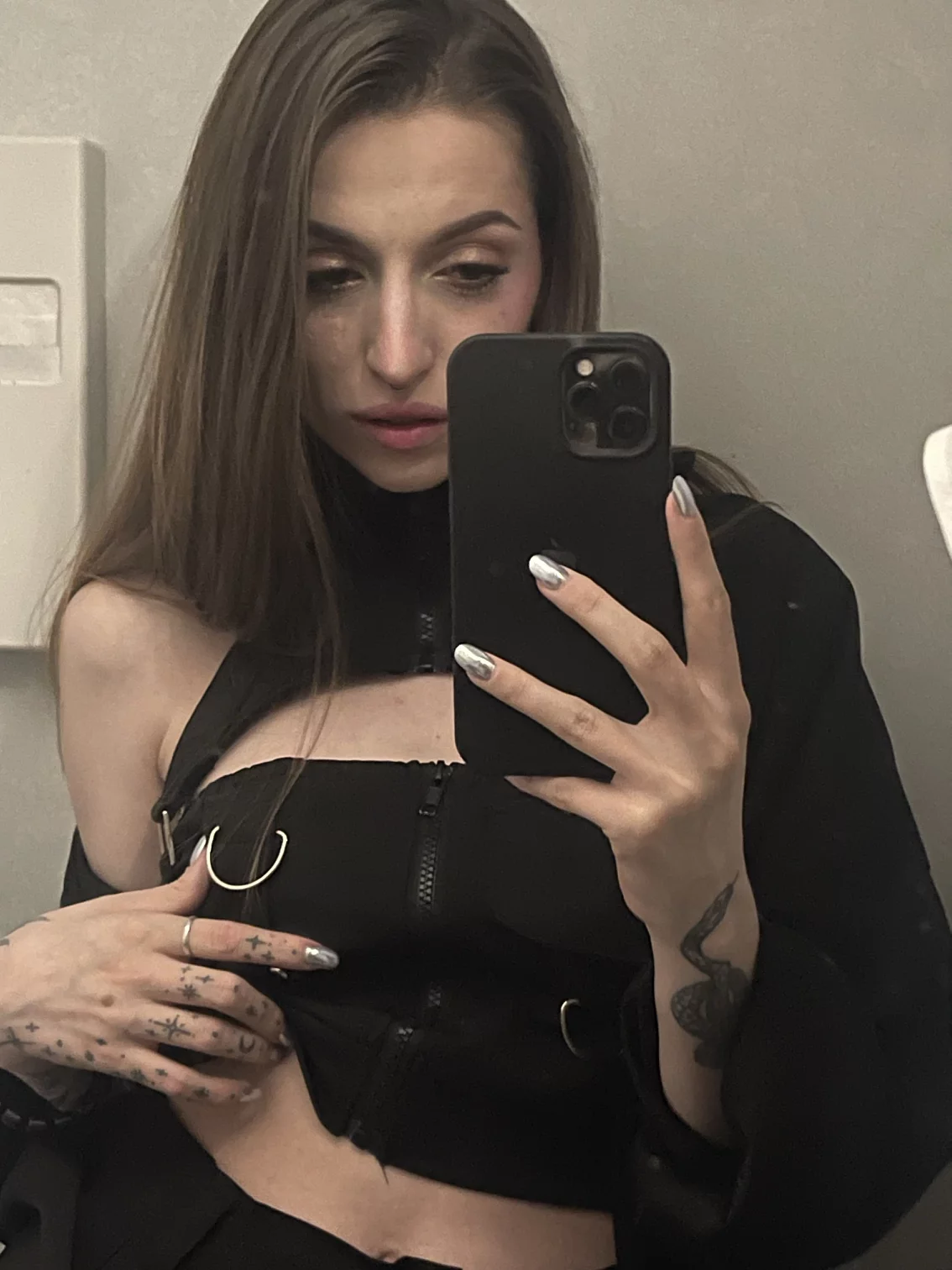 Лада, 24, Санкт-Петербург