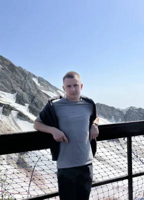 Даниил, 22, Воронеж
