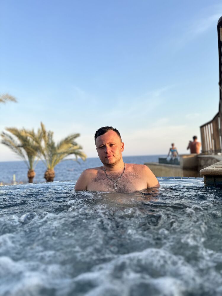 Женя, 28, Химки