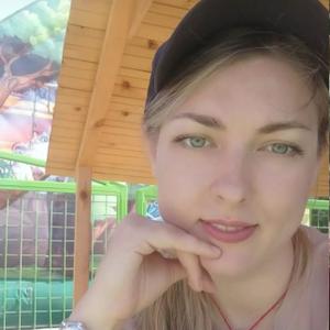 Марина, 32, Барнаул