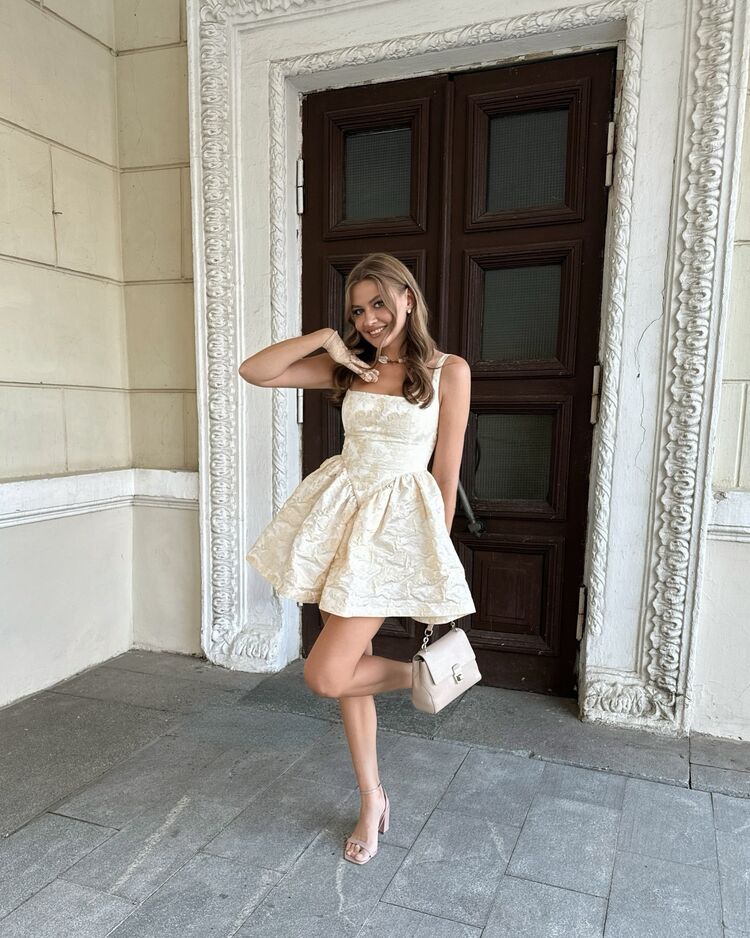 Лиза, 27, Майкоп