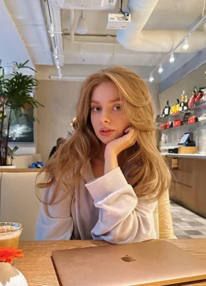 Екатерина, 27, Воронеж