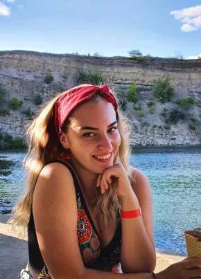 Елена, 25, Волгоград