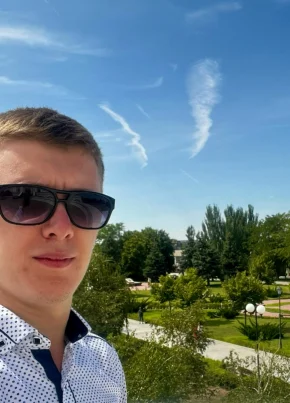 Евгений, 26, Астрахань